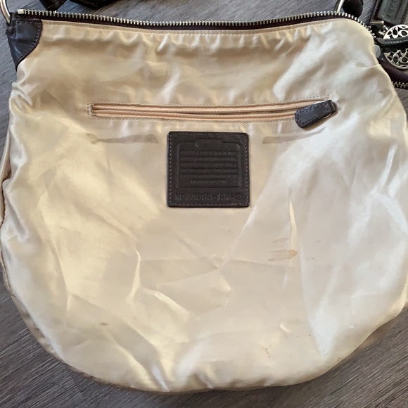Coach Brown and Silver hardware shoulder bag - Picture 8 of 10